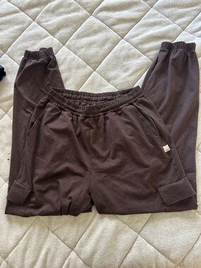 Vuori Chocolate Brown Cargo Joggers